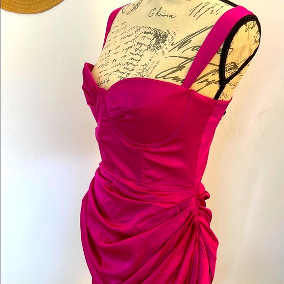 Fashion Nova | Women’s Magenta Asymmetrical Ruched Dress Size Large - Picture 11 of 16